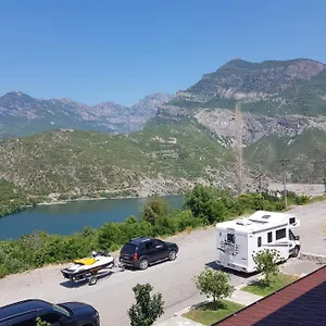 Hotel Lugina E Komanit, Koman